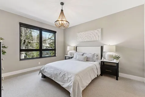 222 Ferndale Road S Wayzata MN 55391