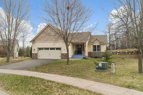 4843 Hamlet Avenue N Oakdale MN 55128