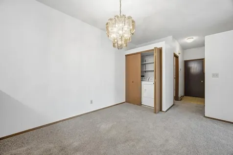 3317 15th Avenue S Fargo ND 58103