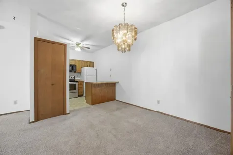 3317 15th Avenue S Fargo ND 58103