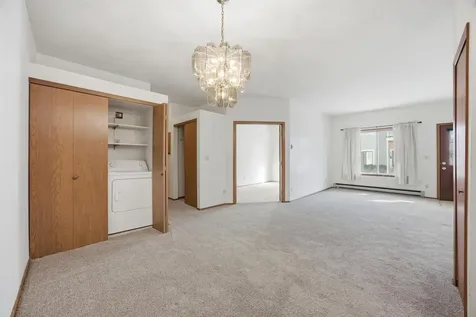 3317 15th Avenue S Fargo ND 58103