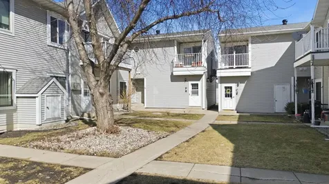 3317 15th Avenue S Fargo ND 58103