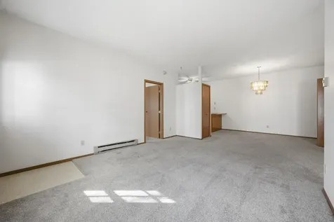 3317 15th Avenue S Fargo ND 58103