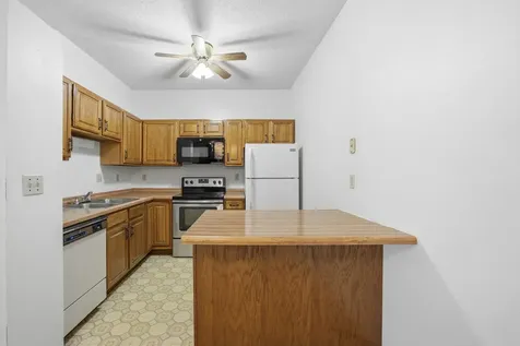 3317 15th Avenue S Fargo ND 58103