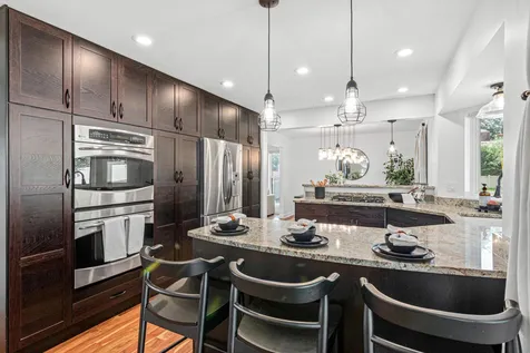8994 Preserve Boulevard Eden Prairie MN 55347