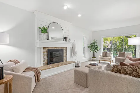 8994 Preserve Boulevard Eden Prairie MN 55347