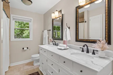 8994 Preserve Boulevard Eden Prairie MN 55347