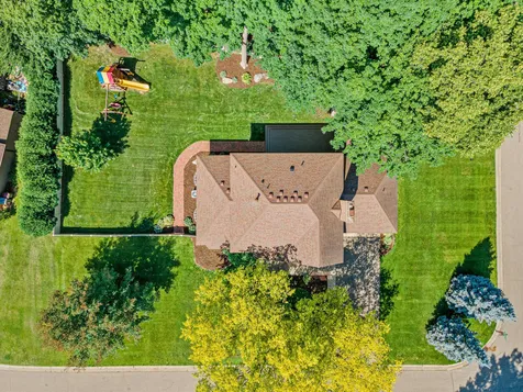 8994 Preserve Boulevard Eden Prairie MN 55347