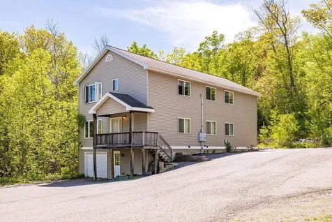 2425 Vermilion Road Duluth MN 55803