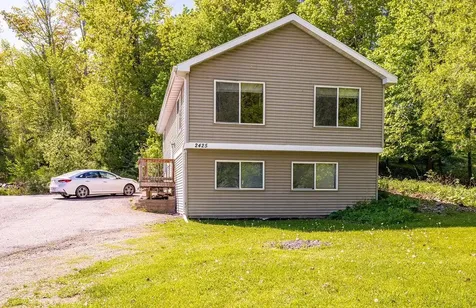 2425 Vermilion Road Duluth MN 55803