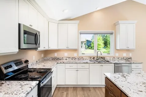 18 Amber Lane Esko MN 55733