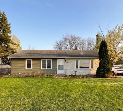 1115 10th Street SW Faribault MN 55021