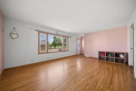 1115 10th Street SW Faribault MN 55021