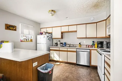 2417 Vermilion Road Duluth MN 55803