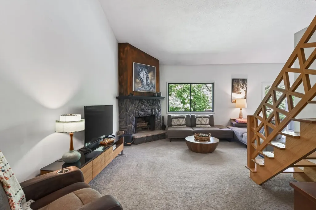 14308 Fairway Drive Eden Prairie MN 55344