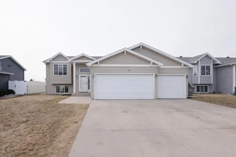 4241 17th Street S Moorhead MN 56560
