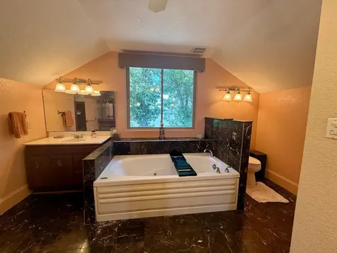 1907 S Shore Drive Albert Lea MN 56007