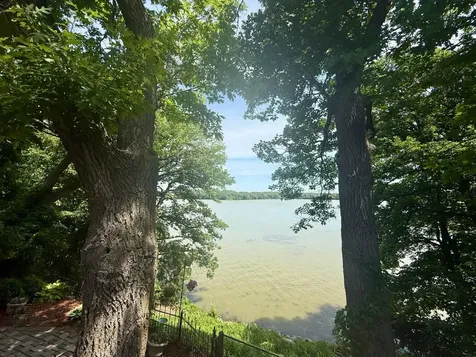 1907 S Shore Drive Albert Lea MN 56007
