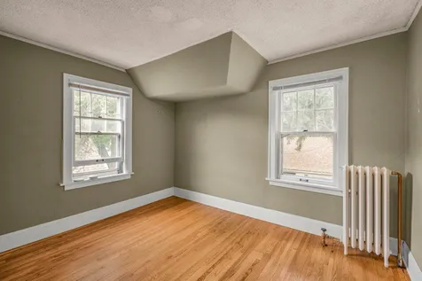 2657 Zenith Avenue N Robbinsdale MN 55422