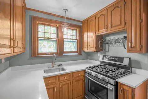 2657 Zenith Avenue N Robbinsdale MN 55422