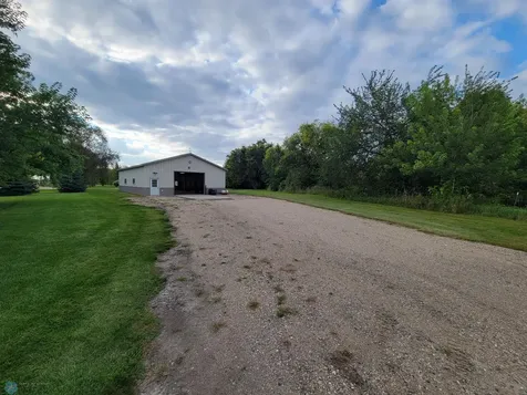 547 Wall Avenue Horace ND 58047