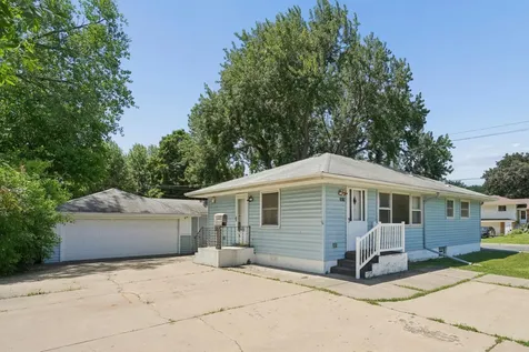 3919 Bass Lake Road Brooklyn Center MN 55429