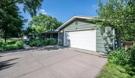 5409 Miracle Lane Minnetonka MN 55345