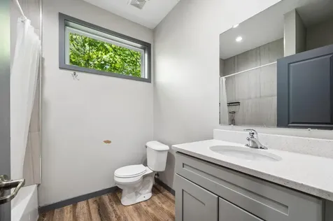 211 Belvidere Street E Saint Paul MN 55107