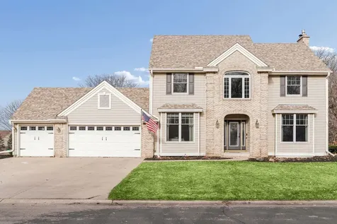 4299 Westchester Circle Eagan MN 55123