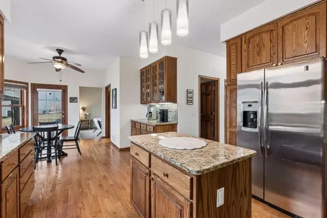 4299 Westchester Circle Eagan MN 55123