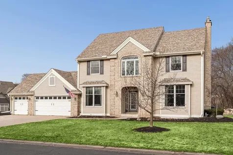 4299 Westchester Circle Eagan MN 55123