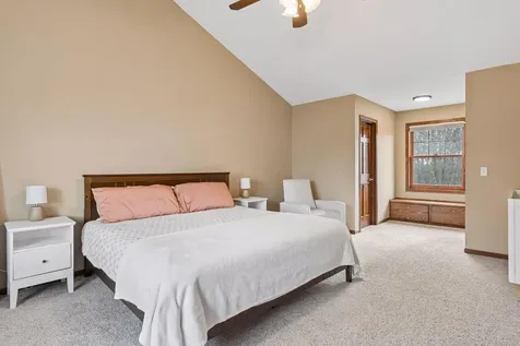 4299 Westchester Circle Eagan MN 55123