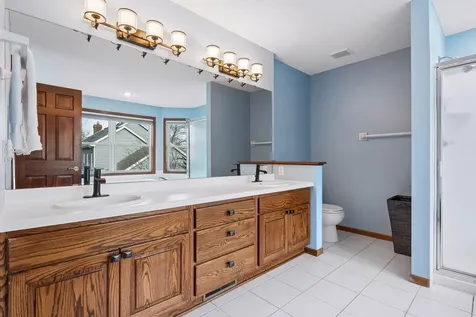 4299 Westchester Circle Eagan MN 55123
