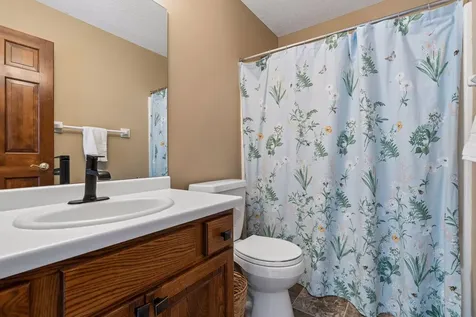 4299 Westchester Circle Eagan MN 55123