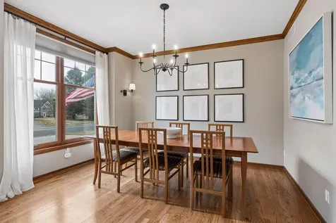 4299 Westchester Circle Eagan MN 55123
