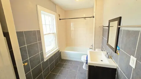 1444 Edgerton Street Saint Paul MN 55130