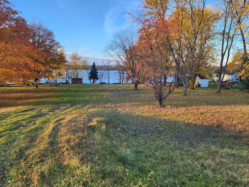 13436 Pearl Lake Drive Detroit Lakes MN 56501