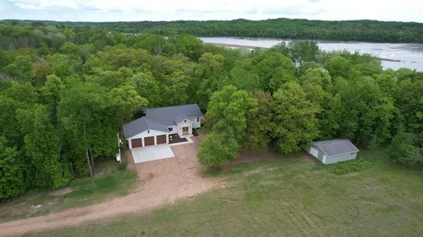 20482 Lord Road Merrifield MN 56465