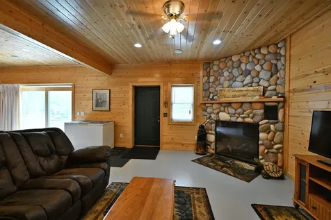 N5020 Red Pine Trail Spooner WI 54801