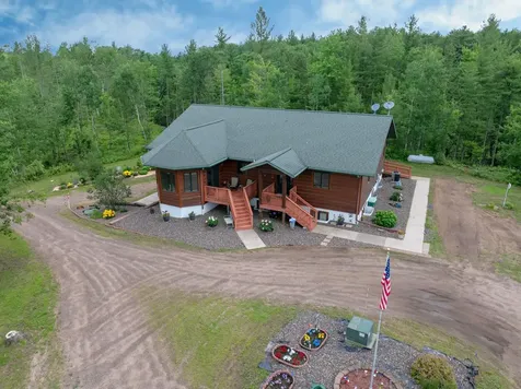 N5020 Red Pine Trail Spooner WI 54801