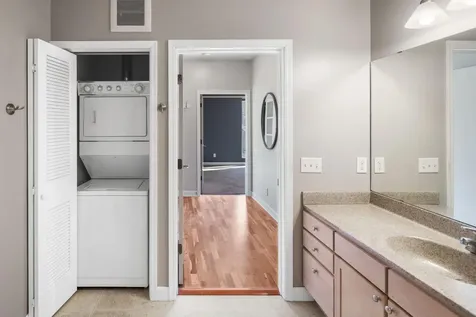 1805 3rd Avenue S Minneapolis MN 55404