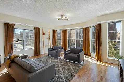 1805 3rd Avenue S Minneapolis MN 55404