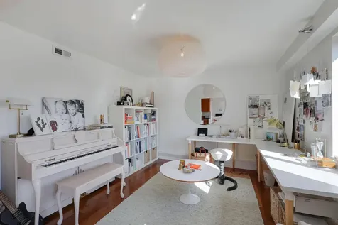 48 Groveland Terrace Minneapolis MN 55403