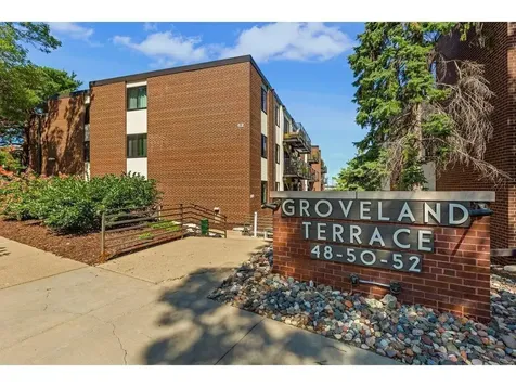 48 Groveland Terrace Minneapolis MN 55403