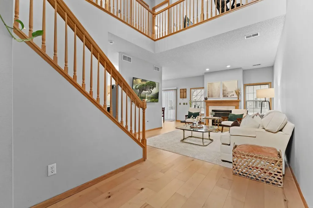 7395 Derby Lane Shakopee MN 55379