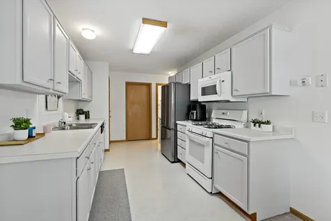 8839 Hastings Circle NE Blaine MN 55449