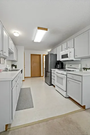 8839 Hastings Circle NE Blaine MN 55449