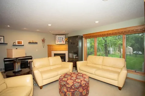 601 Sterling Street S Maplewood MN 55119