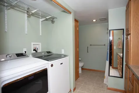 601 Sterling Street S Maplewood MN 55119