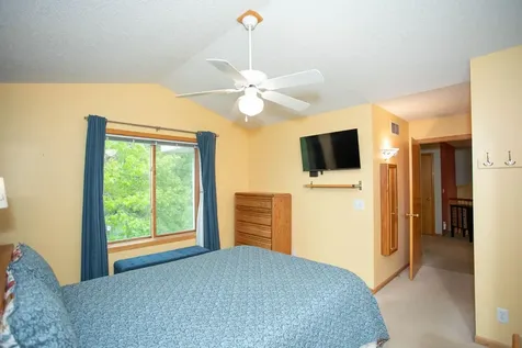 601 Sterling Street S Maplewood MN 55119